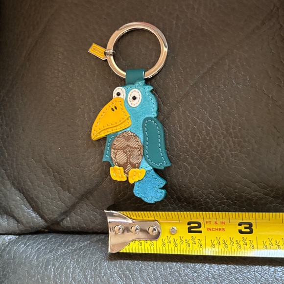 Coach toucan key fob - Picture 8 of 8